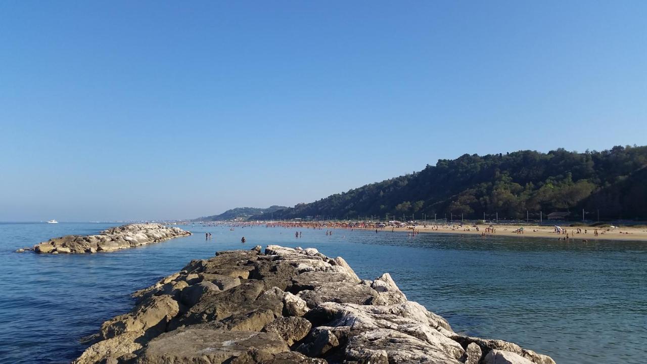 Appartamento In Villetta A 2 Passi Dal Mare E Dal Centro Πέζαρο Εξωτερικό φωτογραφία